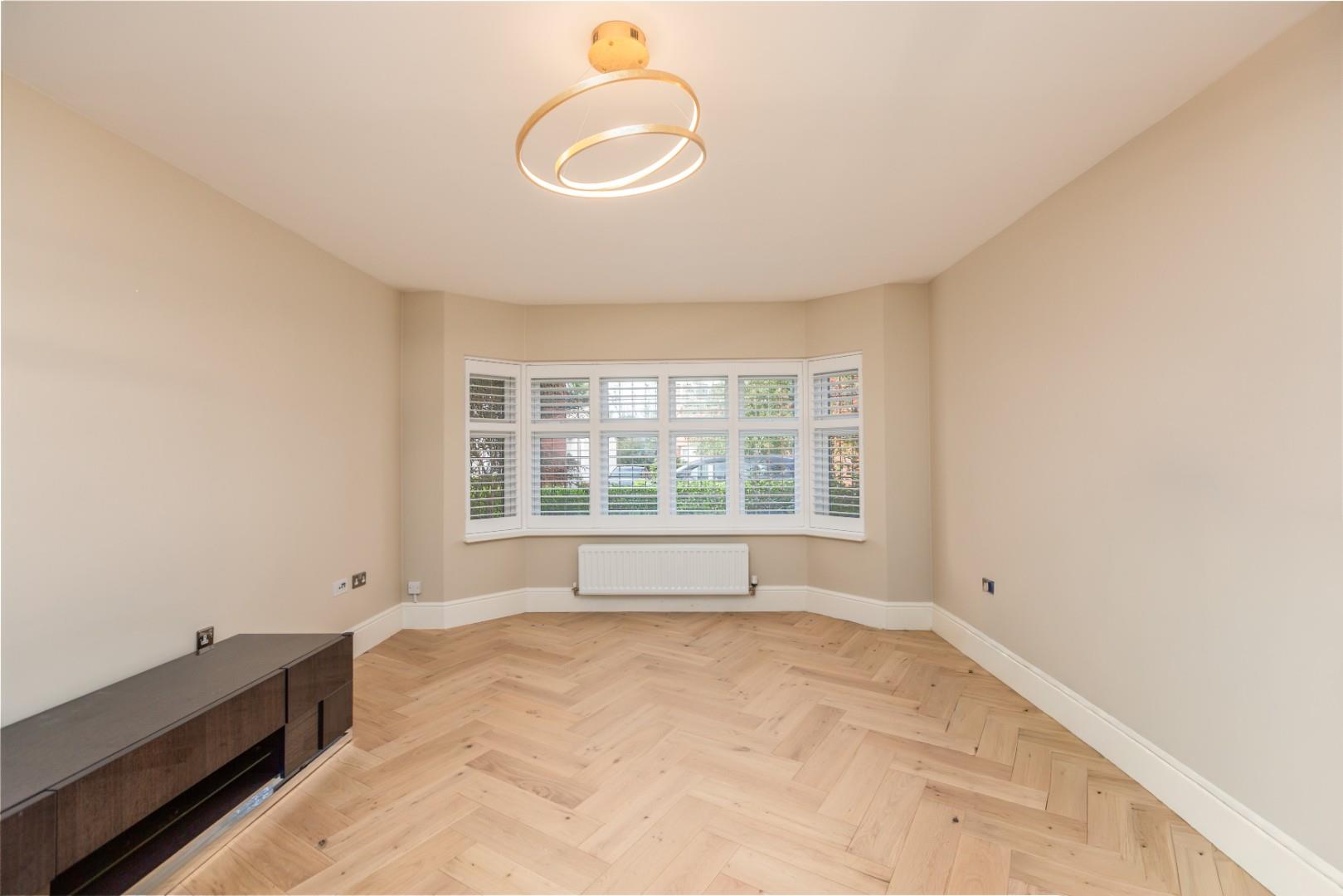 White Knight Gardens, Bishopston, Swansea, SA3 3DR